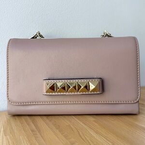 Valentino Garavani Va Va Voom Clutch Bag in Pastel Pink Leather